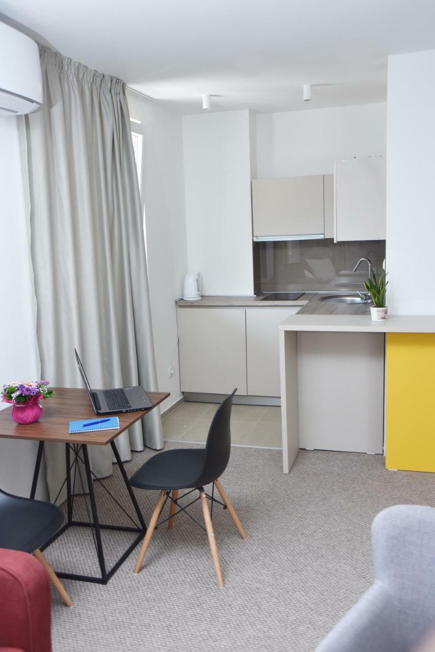 Kozle City Apartments Skopje Bagian luar foto