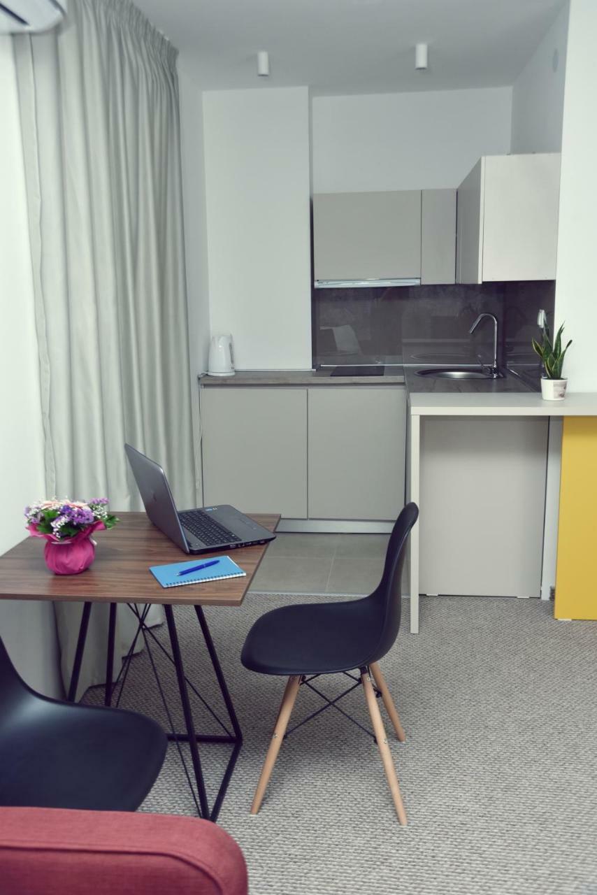 Kozle City Apartments Skopje Bagian luar foto